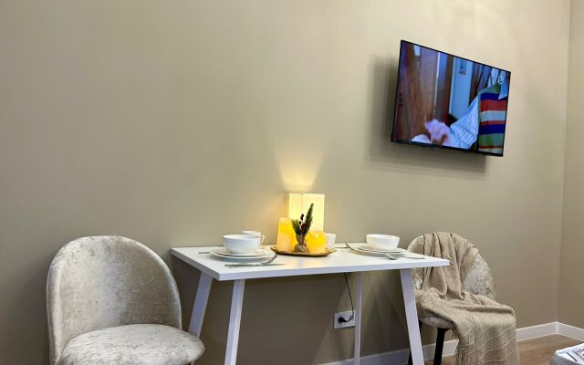 Uyutnye Svetlye Apartments