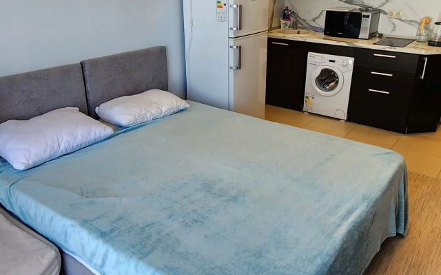 V Imeretinskom Flat
