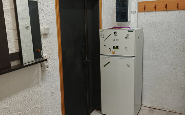 Na zemle v tsentre goroda Flat