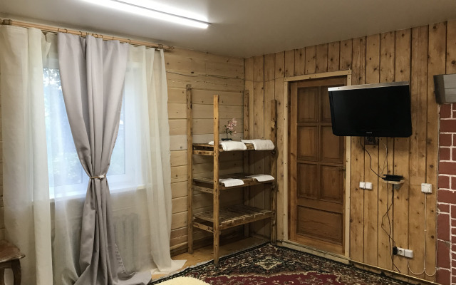 V Gornom Altae Guest house