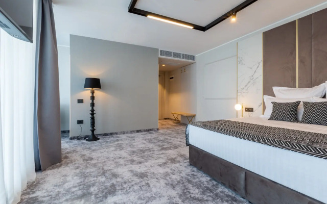 Lupa by Bueno Hotel