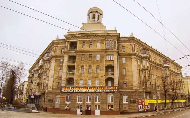 L.v.hotels Na Pervomayskaya 9 Flat