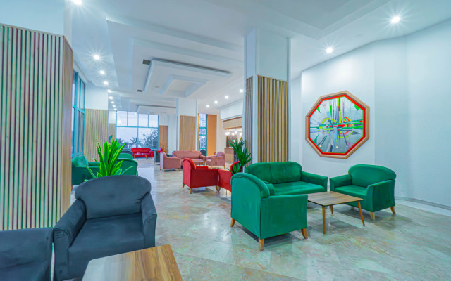 Pyxis Point Hotel - All Inclusive