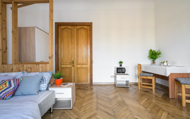 Жилое помещение Комната с Балконом на Васильевском Острове