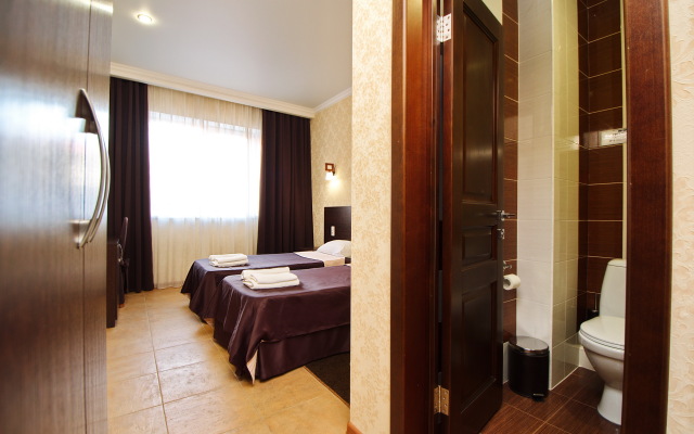 Rich House Hotel