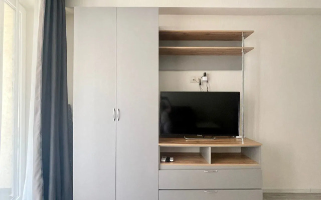 Trekhmestnaya Studiya Na Beregu Morya Flat