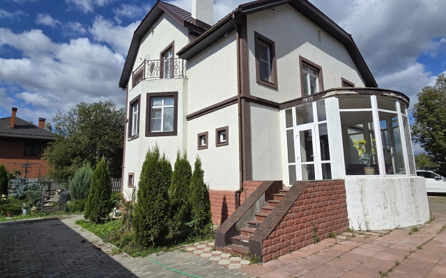 Частный дом уютный