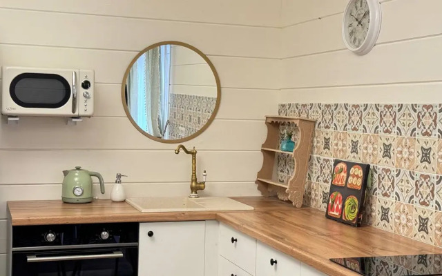 Kottedzh v Frantsuzskom Stile Provence Guest House