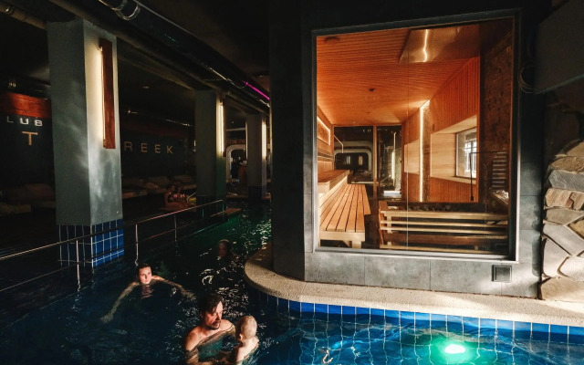 City Creek Hotel