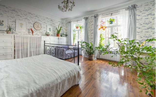 Частный дом 8-к 250 м²