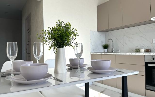 Квартира Рядом с Метро и Видом на Закат