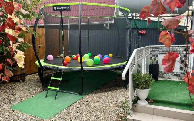 Апартаменты Рафаэлла Изумруд