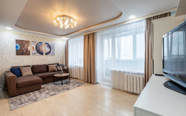 S Vidom na Gorod i Dostoprimechatelnosti Flat