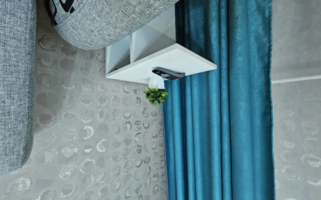 Квартира Братская 4