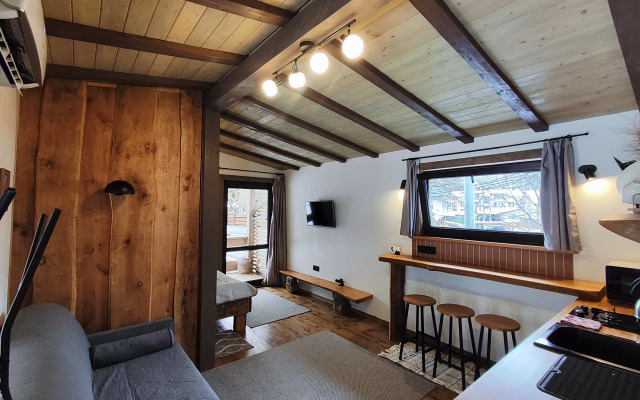 Dom-Studiya V Stile Shale Chalet