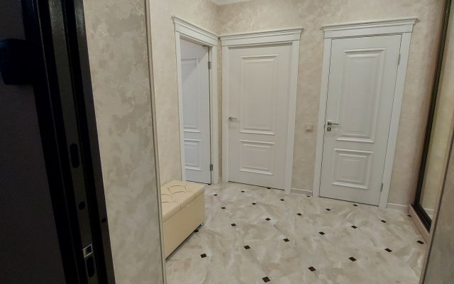 5 Zvezd na Ulitse Shamilya Dzhikaeva 1a 135 Flat