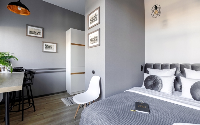 EvroUjut Ujutnaja studija s vidom na sobor Apartments