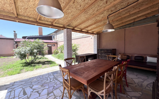 Частный дом просторный светлый на берегу Каспийского моря