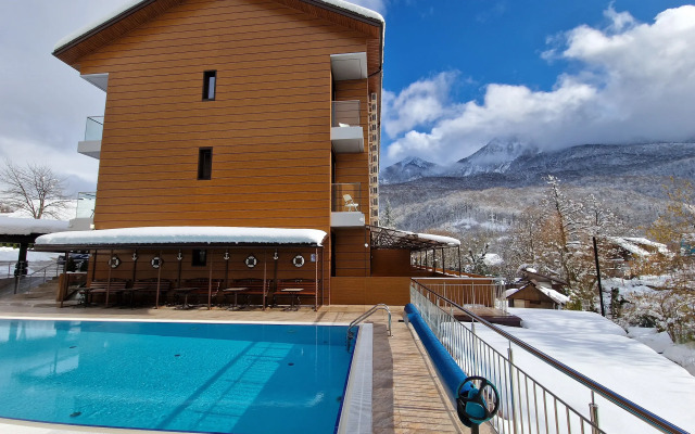 Vals Tsvetov Redance Hotel