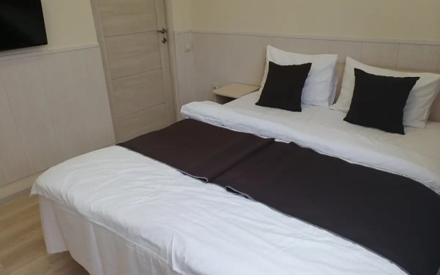 Kseniya U Morya Guest House
