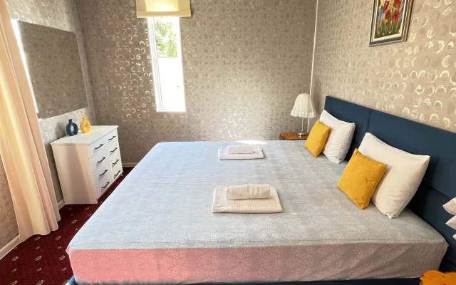Dom V Sochi S Bolshoy Terrasoy I Shikarnym Vidom Private house