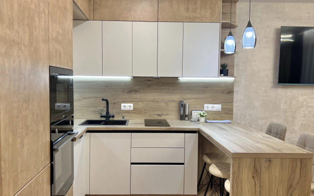 Квартира 3-комнатная на  Никитина 38