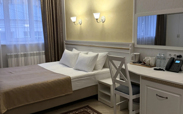 Отель Болконский