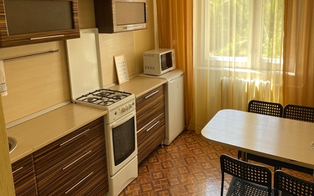 Квартира Двухкомнатная на Ул Отрадная Д79 20007