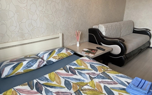 Na Ulitse Mikheeva 25 Flat