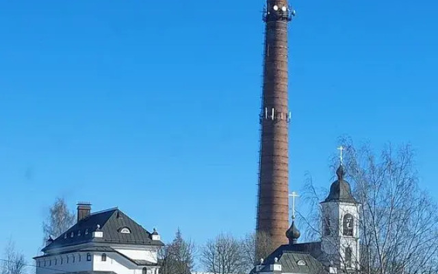 Ryadom S ZHD Vokzalom I Krasnoy Ploschadyyu Apartments