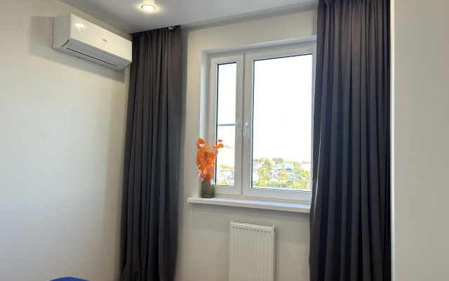 Yevro Dvushka S Otkrytym Balkonom Flat
