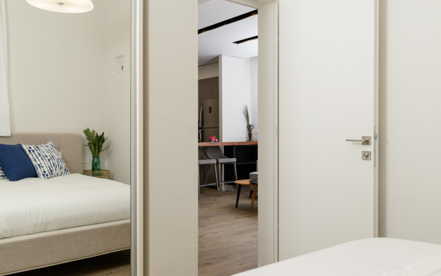 Design & Veranda Near Old City By Feelhome Apartments