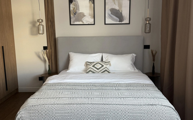 Апартаменты  однокомнатные у набережной в Центре Города