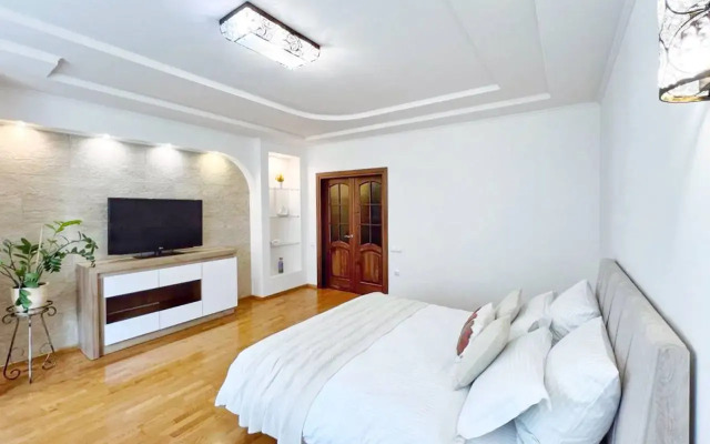 V istoricheskom rayone goroda Flat