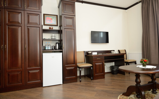 Usadba Parfenova Hotel