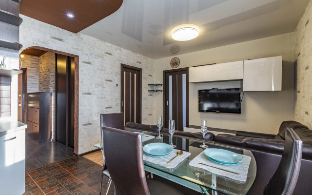 Квартира двухкомнатная BeGuest на Парниковой 8