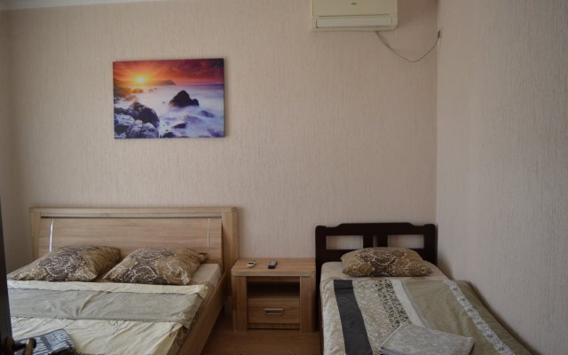 Yuzhny Prichal Guest House