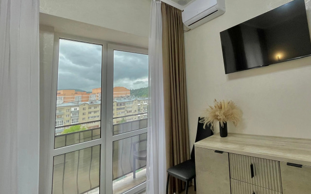 Апартаменты на Коллективной 11