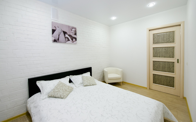 Anarin Apartments Flat 4
