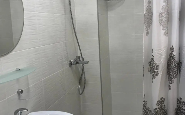 Viktoriya Guest House