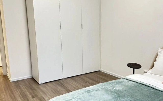 Квартира на Октябрьской набережной, 40