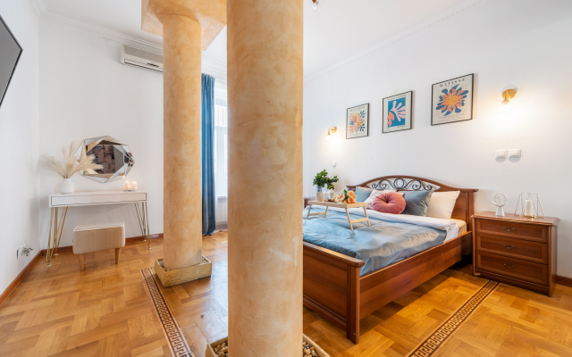 GM in the Historical Center of the Capital Apartments