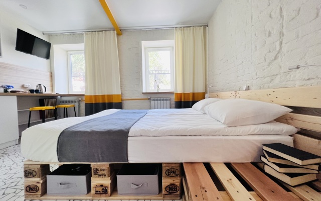 Zdes byl M.Gorykiy Apartments