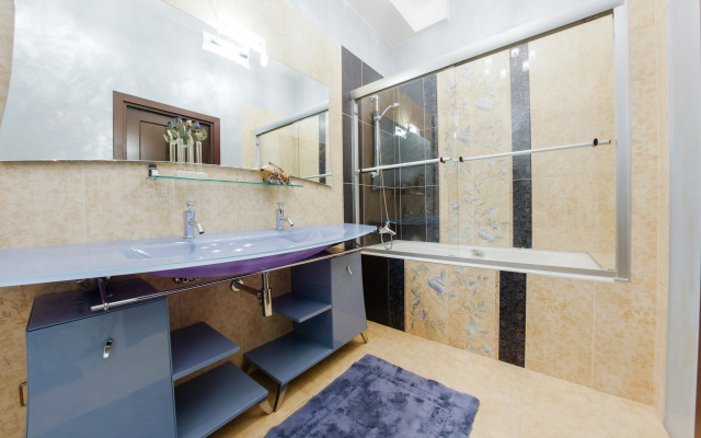 Hi-Tech Home Apartments 3