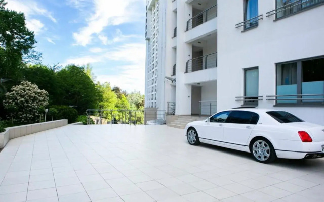 Ideal Khauz 9 Apartments