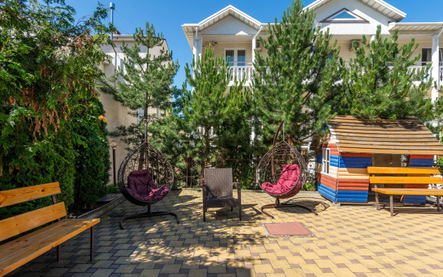 Semeyny Guest house