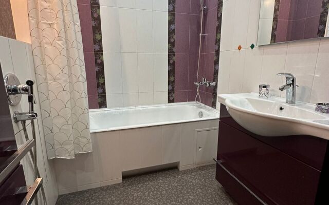 Na ulitse Lenina Flat