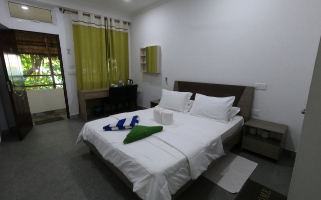 Dhangethi Inn Hotel