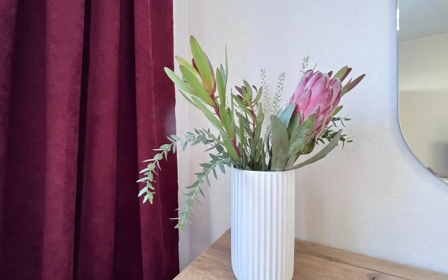 Апартаменты 1-комнатная квартира в шикарном семейном ЖК Галактика по Островского 195/1