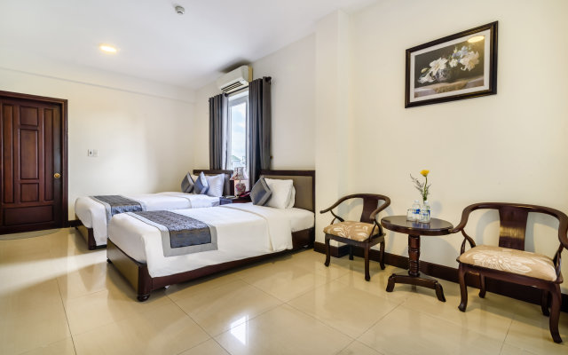 Baly Hotel